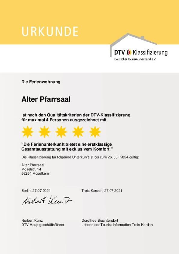 Ferienwohnung Moselallee 5 Sterne Moselkern Pokoj fotografie